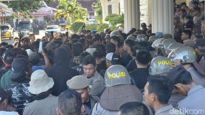 Gelombang Demo PBB di pelosok negara konoha