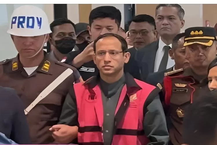 Nadiem makarim tersangka korupsi 9 triliun
