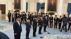 reshuffle kabinet jilid dua yang penuh pertanyaaan