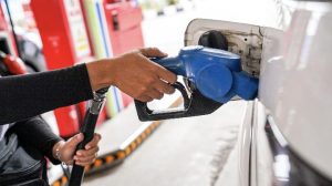 bensin apa miras? sisi gelap pemakaian etanol pertamina