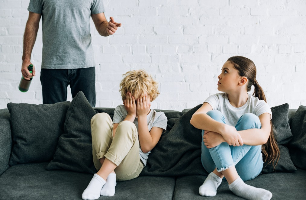 5 Bahaya NAPZA Remaja yang Wajib Diwaspadai