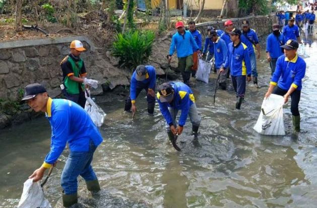 bersih sungai